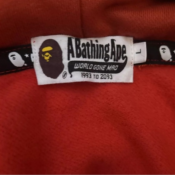 Double shark Red bape hoodie - Picture 3 of 6